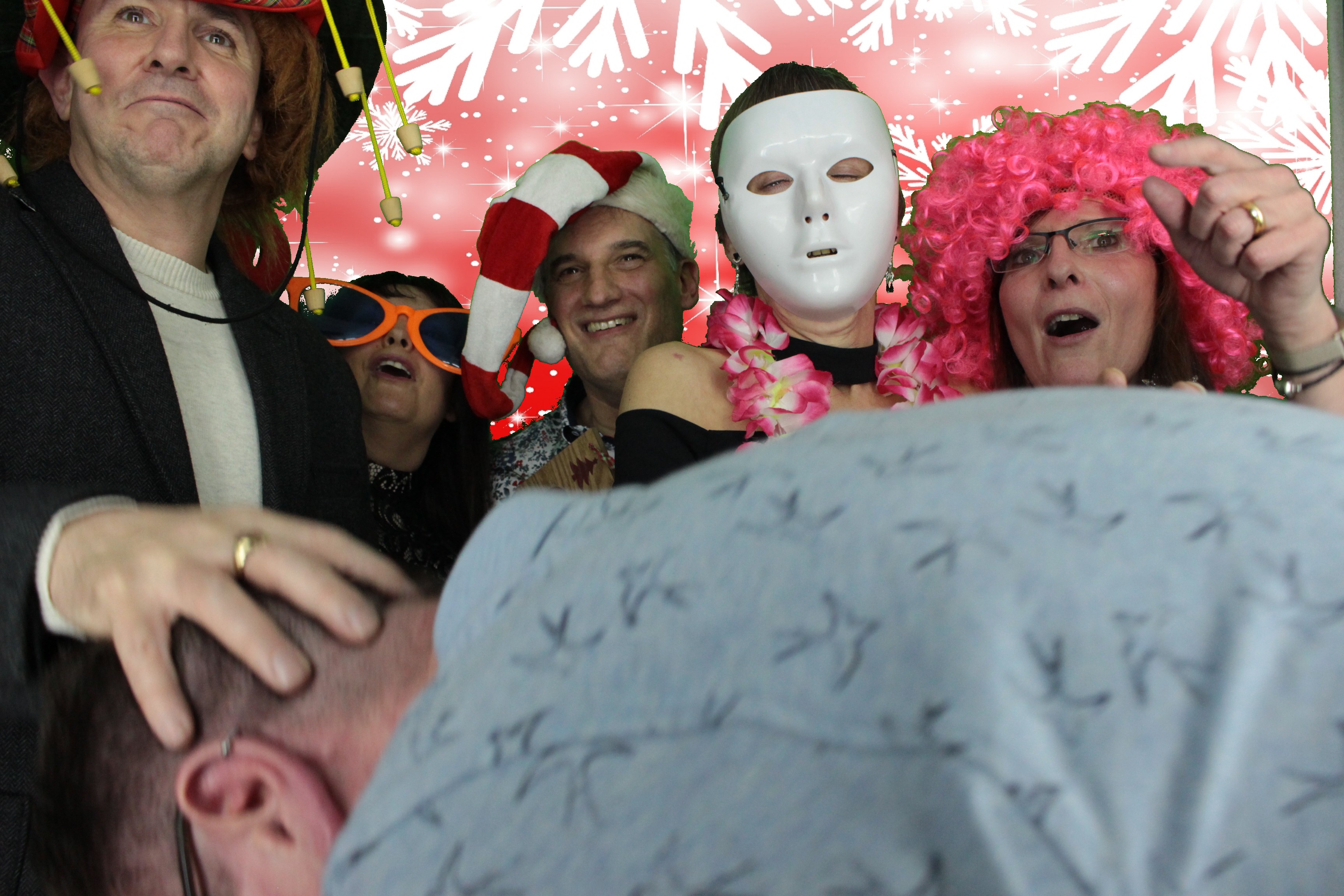One Line Christmas Party | View more photos from the event at gallery.myphotoboothexperience.co.uk/u/MyPhotoBoothExperienceLtd/One-Line-Christmas-Party